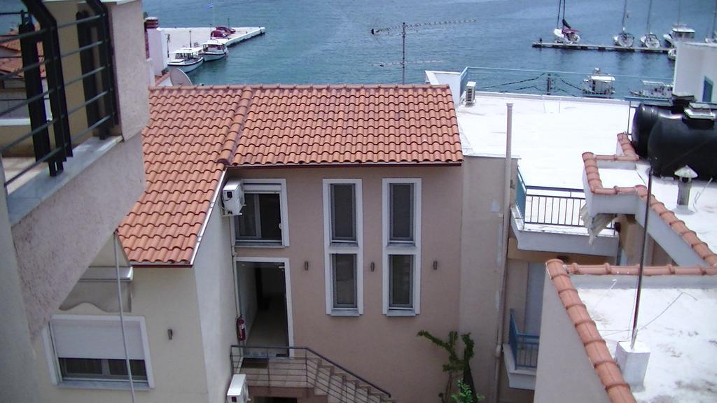 Ameris Studios & Apartments Неос Мармарас Екстериор снимка
