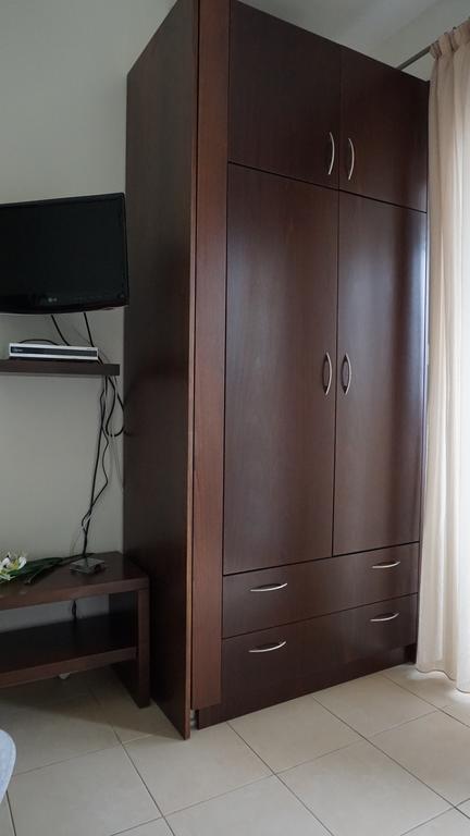 Ameris Studios & Apartments Неос Мармарас Екстериор снимка