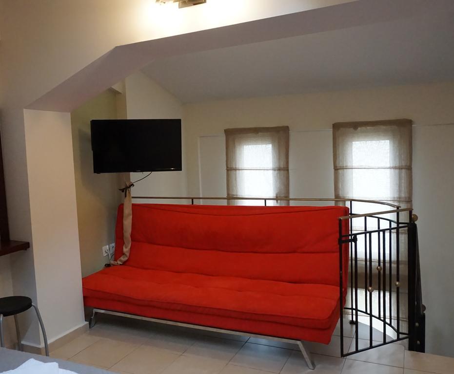 Ameris Studios & Apartments Неос Мармарас Екстериор снимка